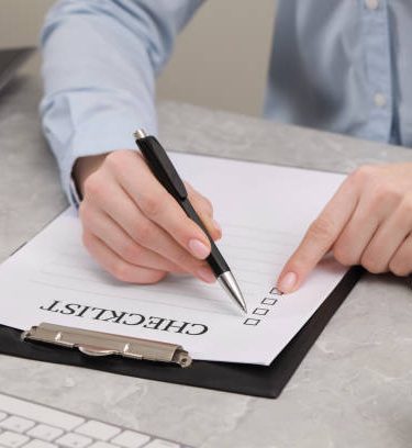 La checklist complète pour les dirigeants avant de contacter un cabinet M&A